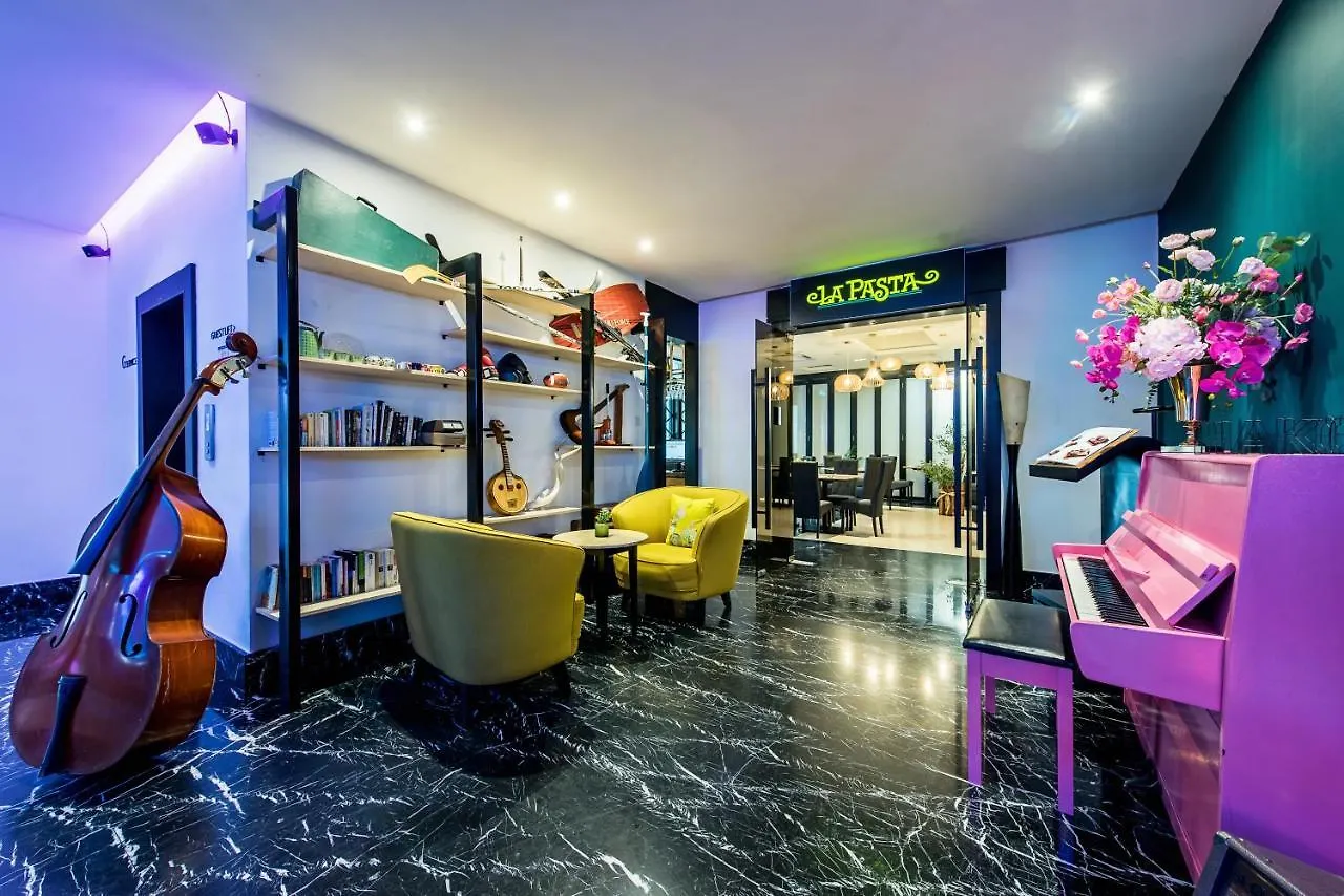 Hako Hotel Jbcc Johor Bahru 3*,
